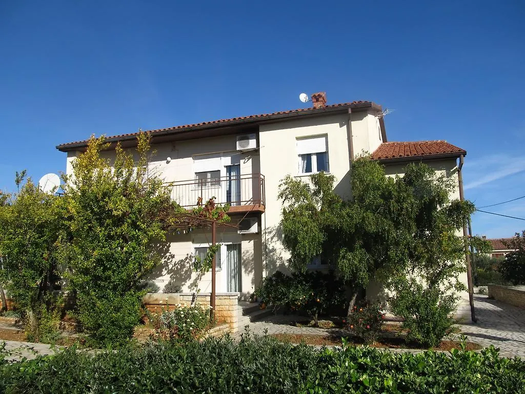 Villa Valentina Liznjan Holiday home